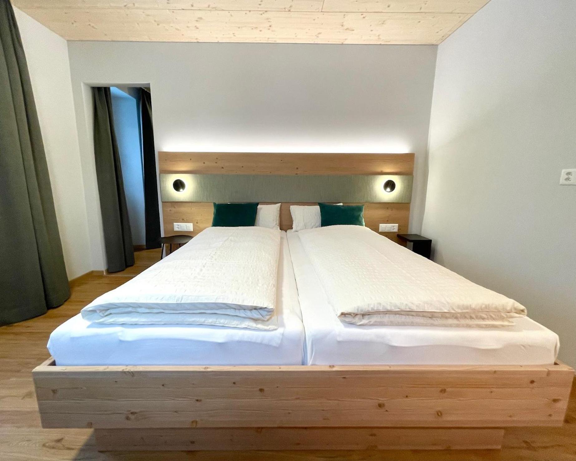Boutique Und Bier Hotel Des Alpes Fiesch Εξωτερικό φωτογραφία