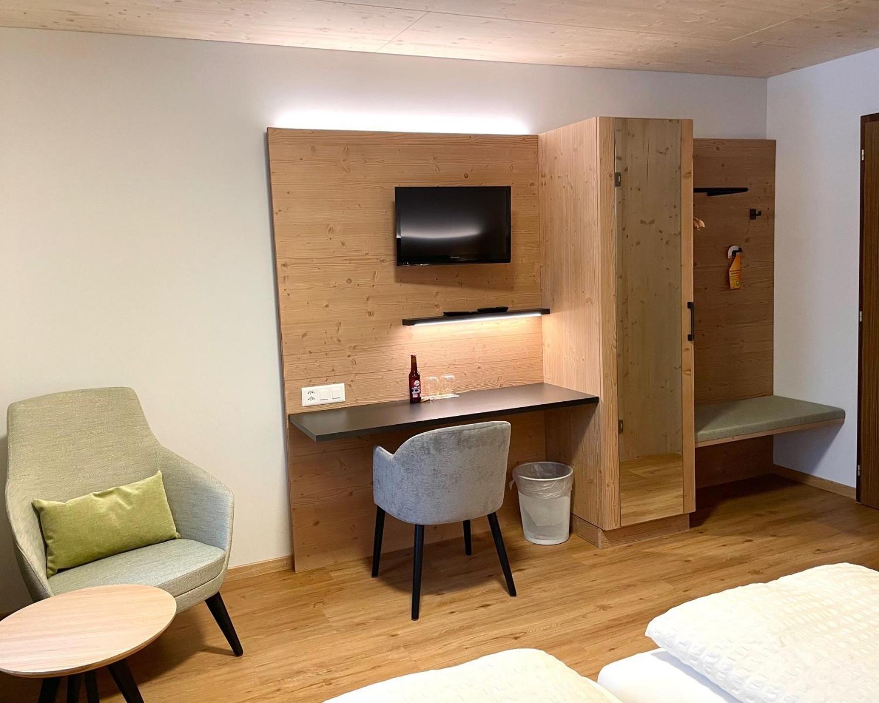 Boutique Und Bier Hotel Des Alpes Fiesch Εξωτερικό φωτογραφία