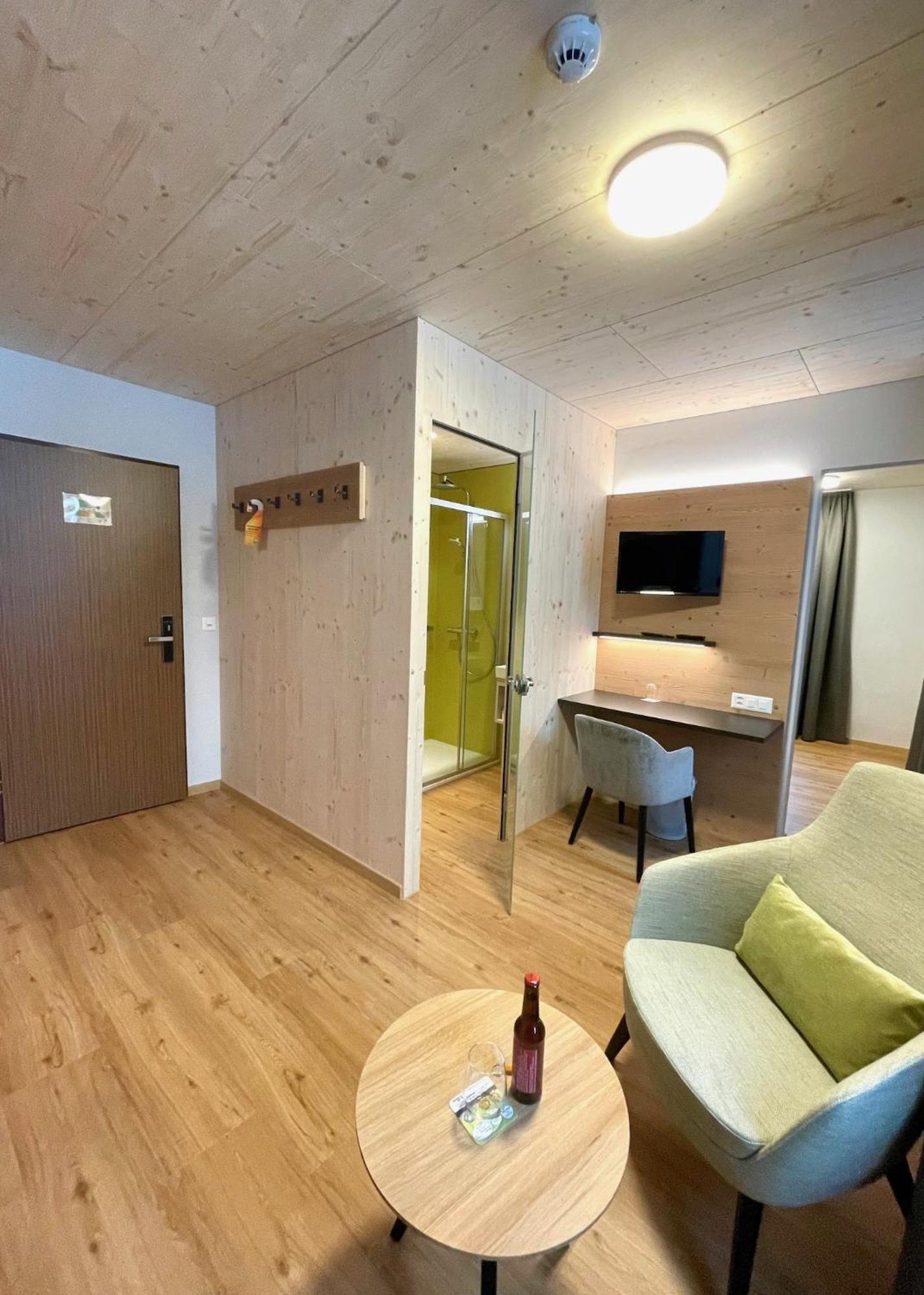 Boutique Und Bier Hotel Des Alpes Fiesch Εξωτερικό φωτογραφία