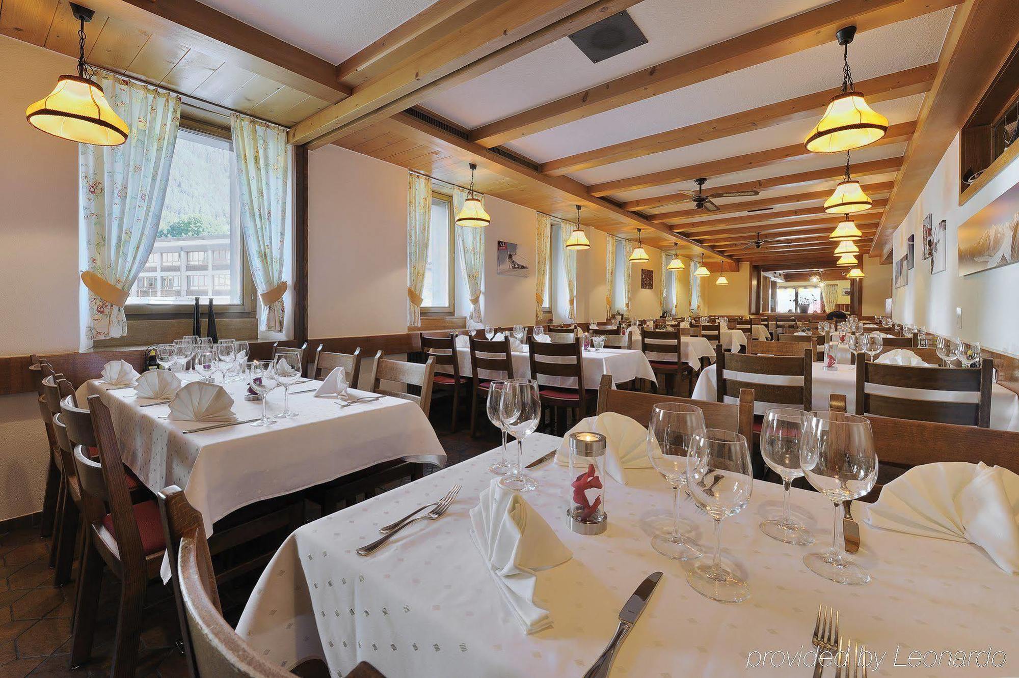 Boutique Und Bier Hotel Des Alpes Fiesch Εστιατόριο φωτογραφία